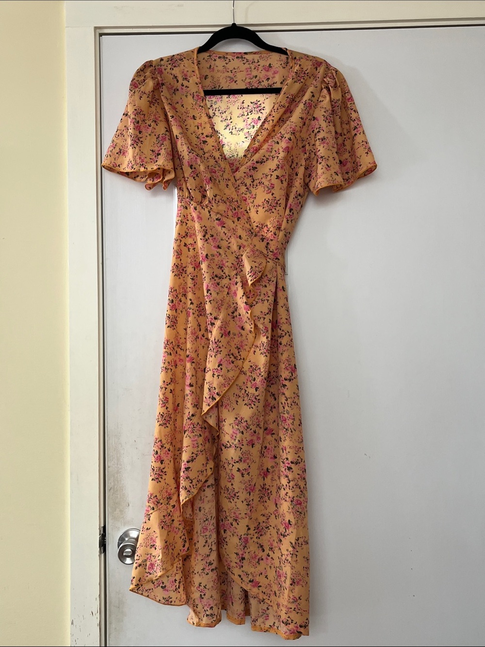 SHEIN Gold Floral Wrap Midi Dress with Pink Accents